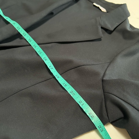 Isaac Mizrahi  Black Blazer - Picture 6 of 6